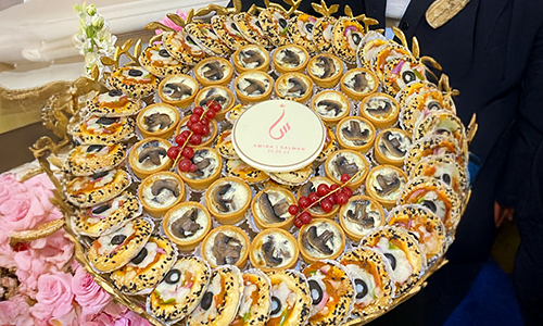  Trays of assorted gourmet bites including Quiche, mini 
                            pizza and many baked goods. perfect for catering events, weddings, birthdays and engagements